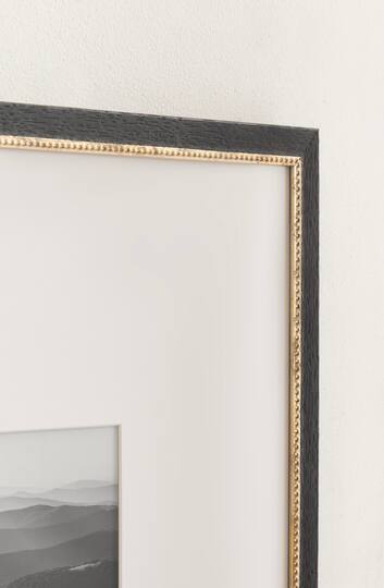 Kate and Laurel Black & Gold Wilbanks Picture Frames with Mat